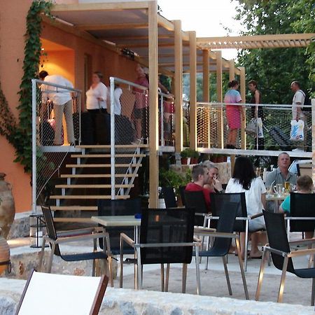 Astoria Hotel Troulos Zewnętrze zdjęcie