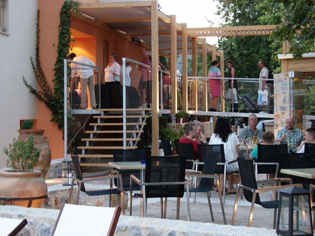 Astoria Hotel Troulos Zewnętrze zdjęcie